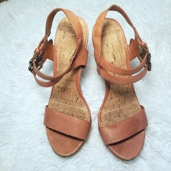 EUC Lauren Ralph Lauren Strappy Sandal Heels 7 - Picture 2 of 7